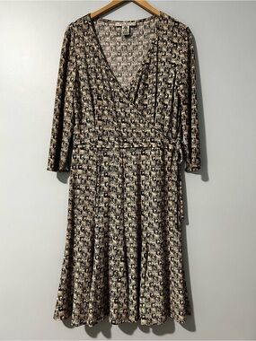 Nine West faux wrap dress in size 14.